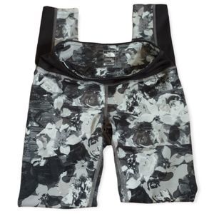 The North Face Women's Pulse Flashdry Tights in Black/Grey Floral | S